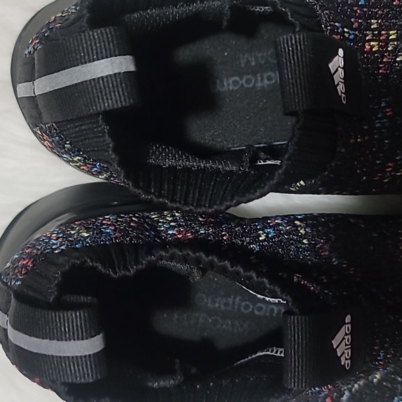 Addias - Picture 5 of 5